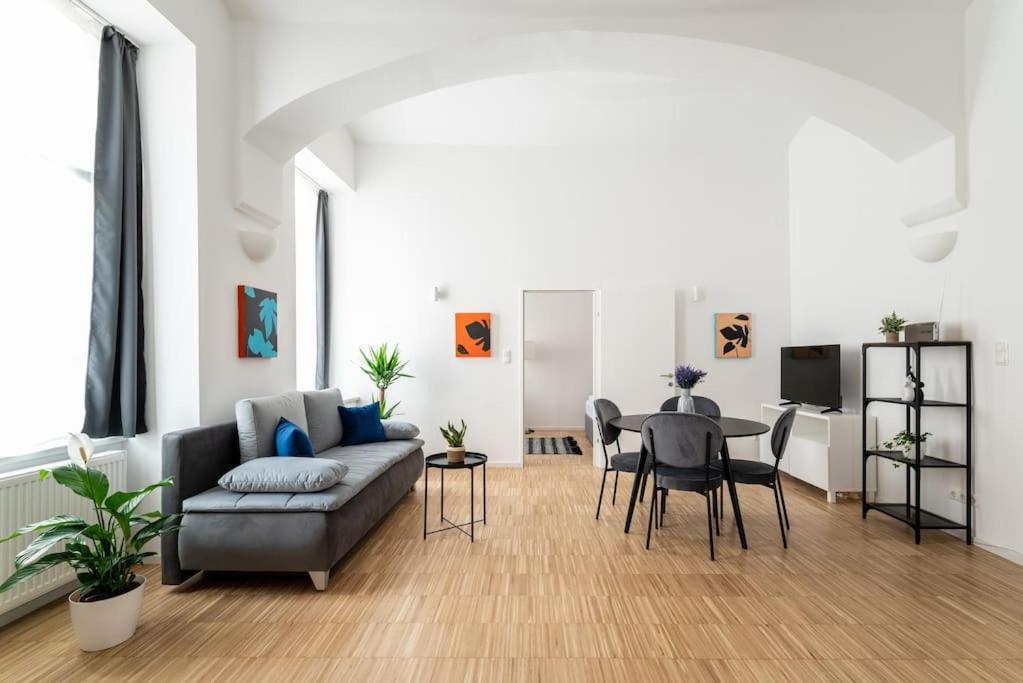 Spacious 2Br Near Attractions By Hm فيينا المظهر الخارجي الصورة