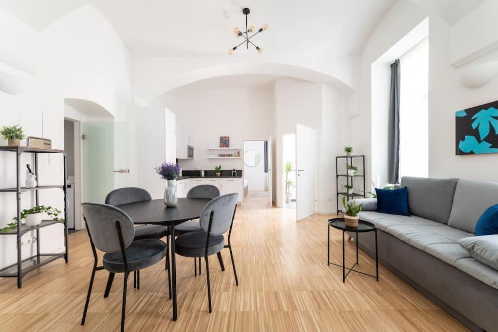 Spacious 2Br Near Attractions By Hm فيينا المظهر الخارجي الصورة