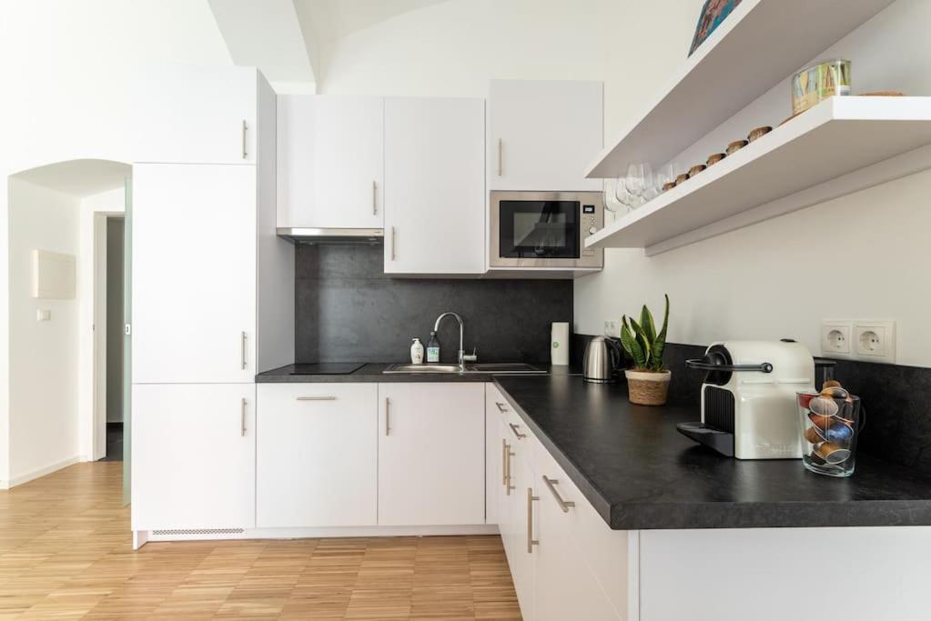 Spacious 2Br Near Attractions By Hm فيينا المظهر الخارجي الصورة