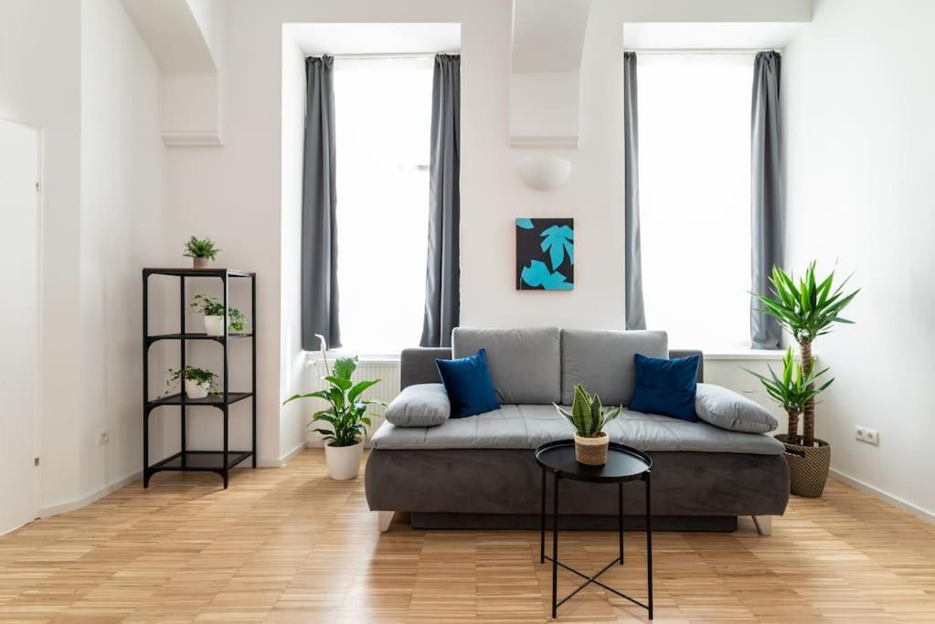 Spacious 2Br Near Attractions By Hm فيينا المظهر الخارجي الصورة